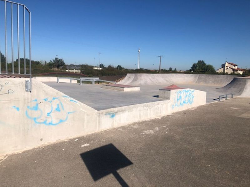 Skatepark Saint-Bonnet-de-Mure