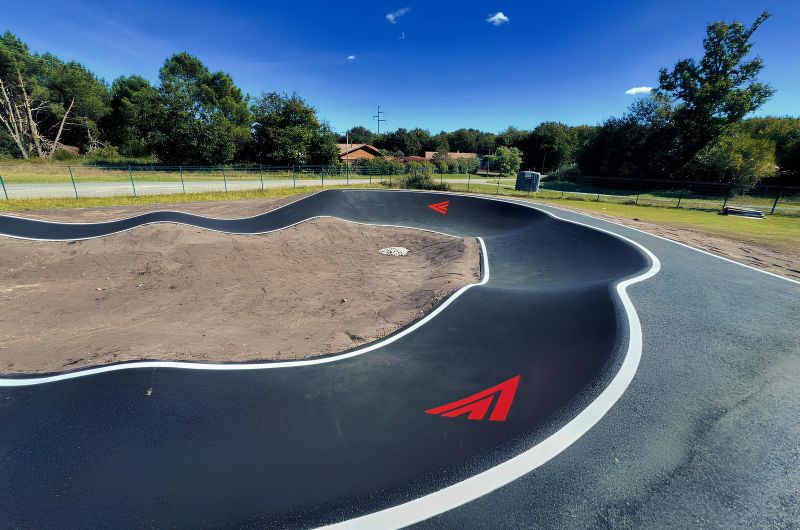 Pumptrack Grayan-et-l'Hôpital
